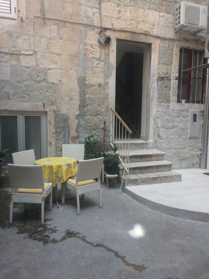 Studio Apartman Ana Split Exterior photo